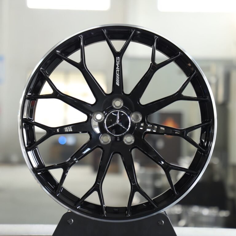 Mercedes-Benz E-Class wheels – Bright Silver 11 Y-Spoke, front view