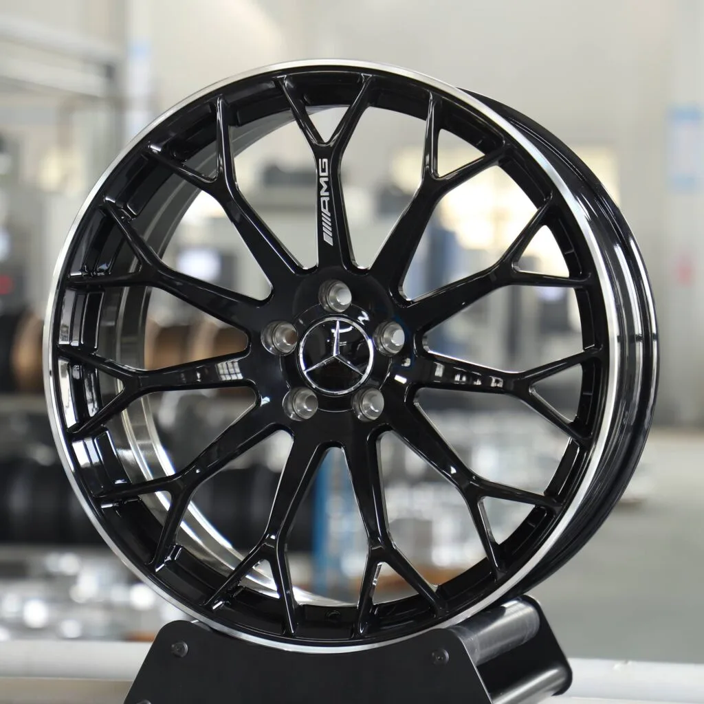 Mercedes-Benz S-Class wheels – Bright Silver 11 Y-Spoke, angled view