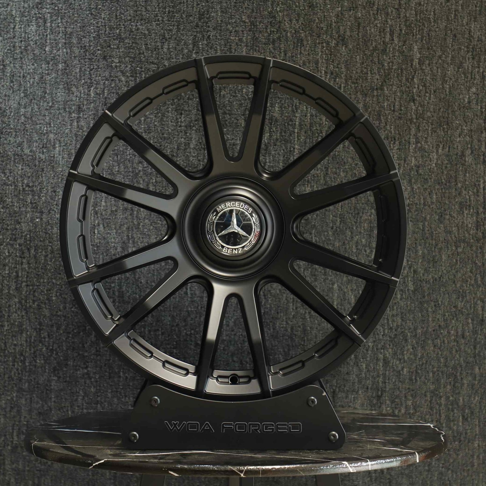 Mercedes-Benz E-Class wheels – Bright Silver 12-Spoke, front view