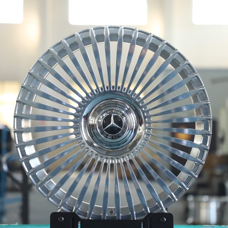 Mercedes-Benz E-Class wheels – Bright Silver Multi-Spoke, front view