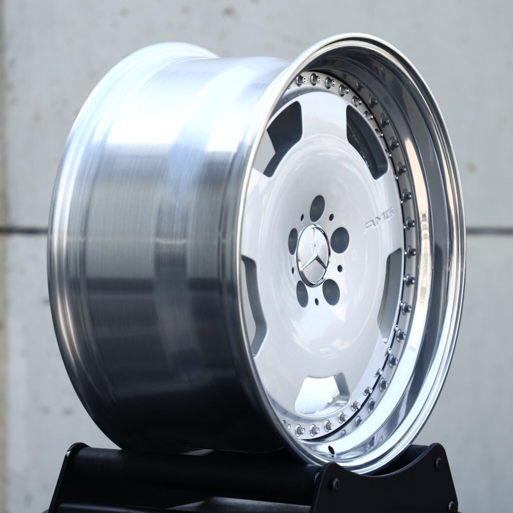 Mercedes-Benz C-Class W206 wheels – Custom Finish 2-Piece Deep Lip, lip and barrel detail