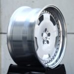 ANK-64198 — спицы крупным планом