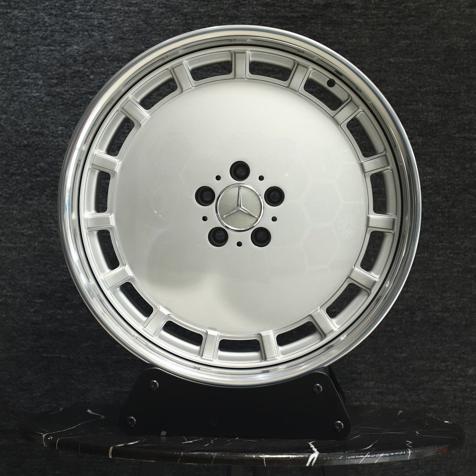 Mercedes-Benz E-Class wheels – Custom Finish 2-Piece Full-Face, front view