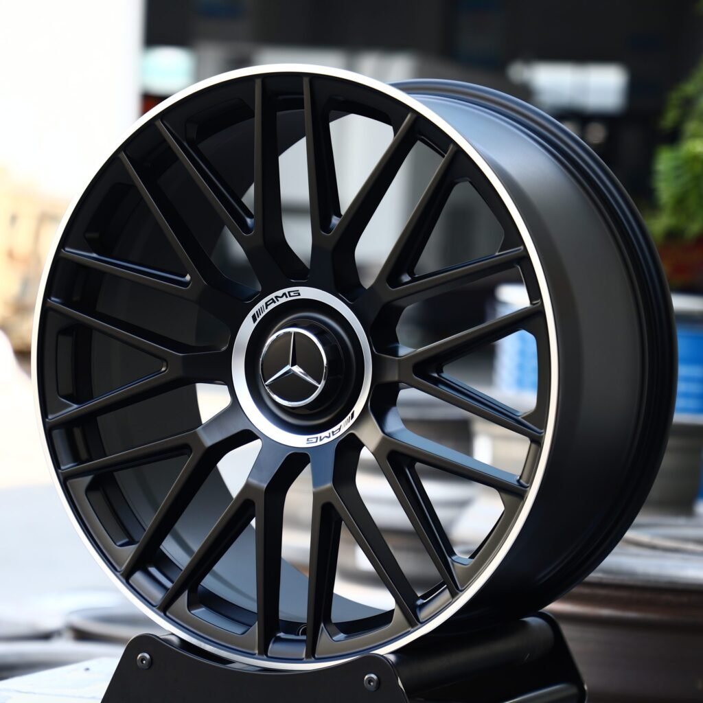 Mercedes-Benz S-Class wheels – Gloss Black 10 Y-Spoke Machined Lip, angled view