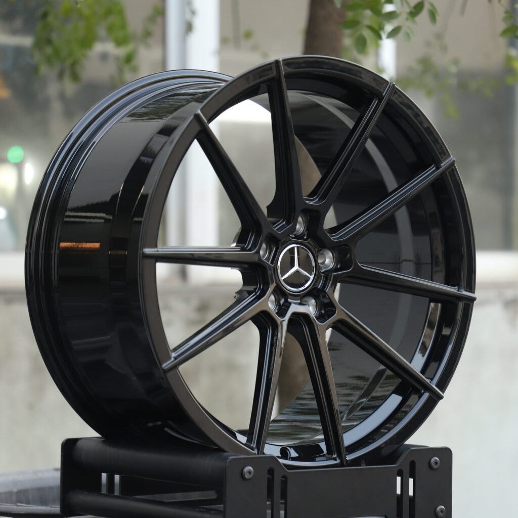Mercedes-Benz Style Gloss Black 5 Y-Spoke Forged Wheels - Mercedes-Benz E-Class / Mercedes-Benz S-Class Fitment (5-Lug) view 3