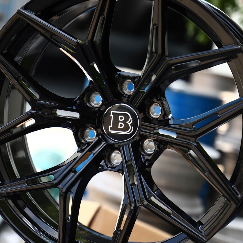Mercedes-Benz G-Class W463 wheels – Gloss Black 6 Y-Spoke (Brabus-Style), lip and barrel detail