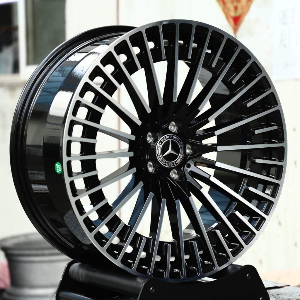 Mercedes-Benz S-Class wheels – Gloss Black Multi-Spoke Machined Face, angled view