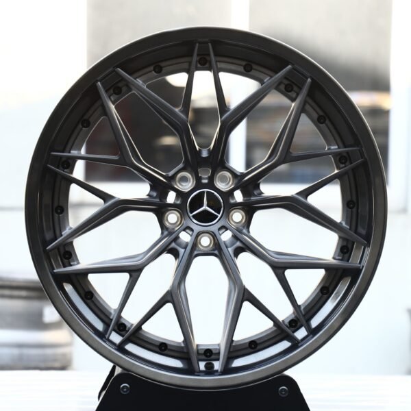 Mercedes-Benz E-Class wheels – Gray 2-Piece 10 Y-Spoke, front view