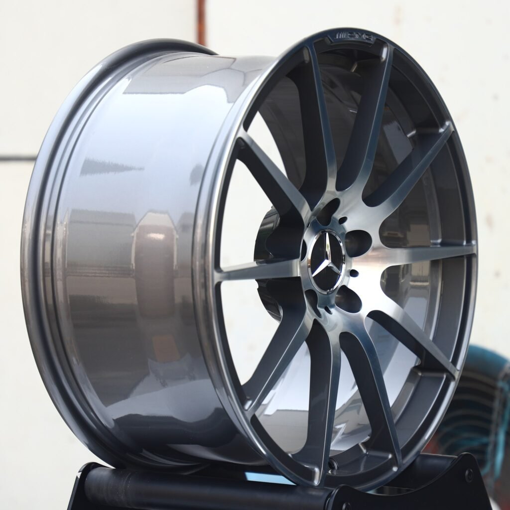 Mercedes-Benz Style Machined Silver Multi-Spoke Forged Wheels - Mercedes-Benz E-Class / Mercedes-Benz S-Class Fitment (5-Lug) view 3