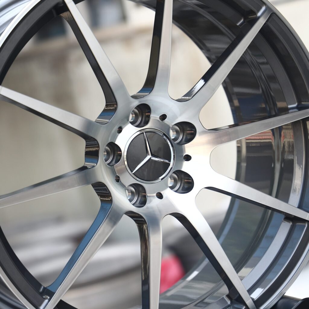 Mercedes-Benz Style Machined Silver Multi-Spoke Forged Wheels - Mercedes-Benz E-Class / Mercedes-Benz S-Class Fitment (5-Lug) view 4