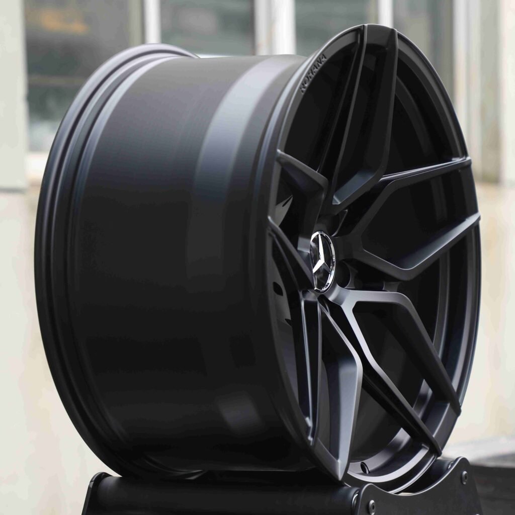 Mercedes-Benz C-Class W206 wheels – Matte Silver 5 Y-Spoke Petal, lip and barrel detail