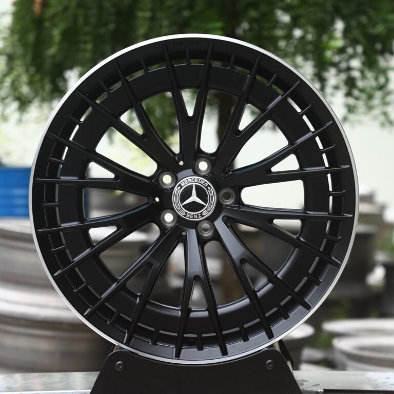 Mercedes-Benz E-Class wheels – Matte Silver Double-Ring Spoke, front view