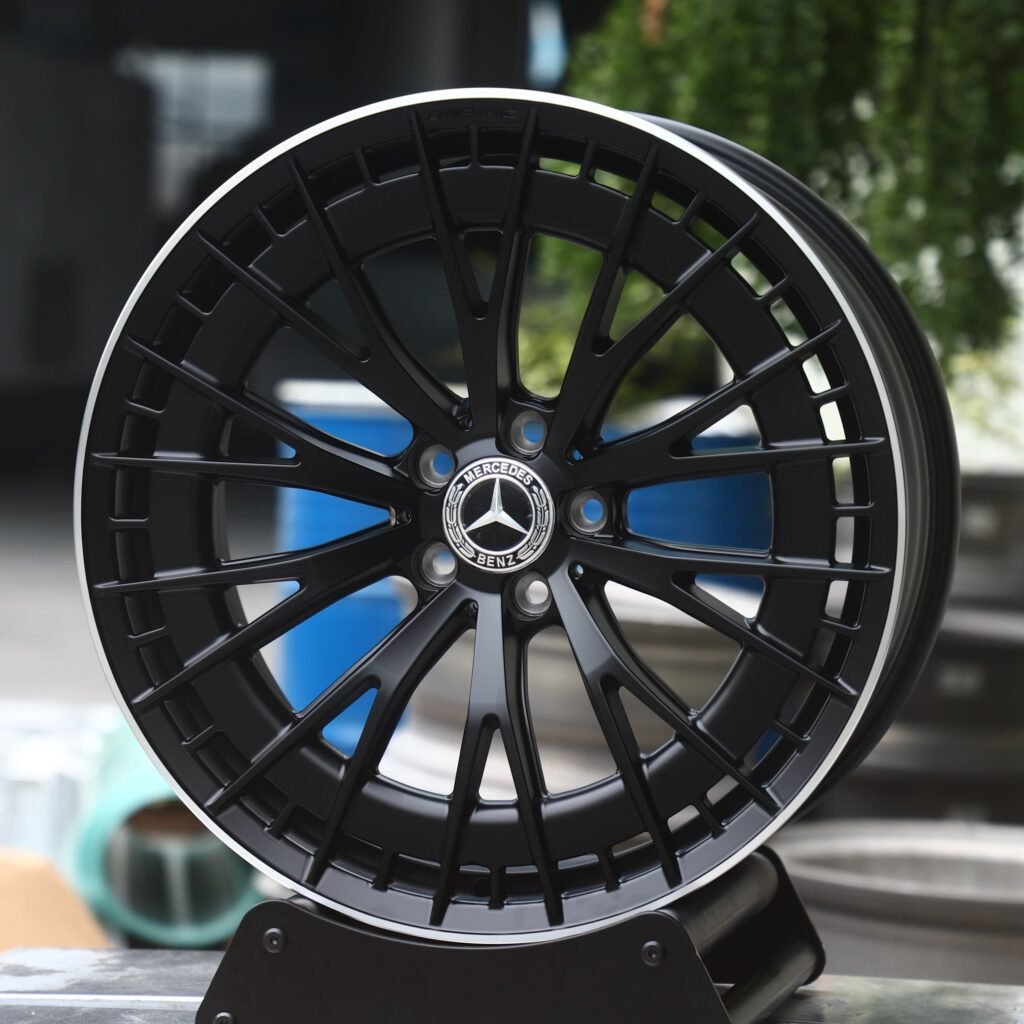 Mercedes-Benz Style Matte Silver Double-Ring Spoke Forged Wheels - Mercedes-Benz E-Class / Mercedes-Benz S-Class Fitment (5-Lug) view 2