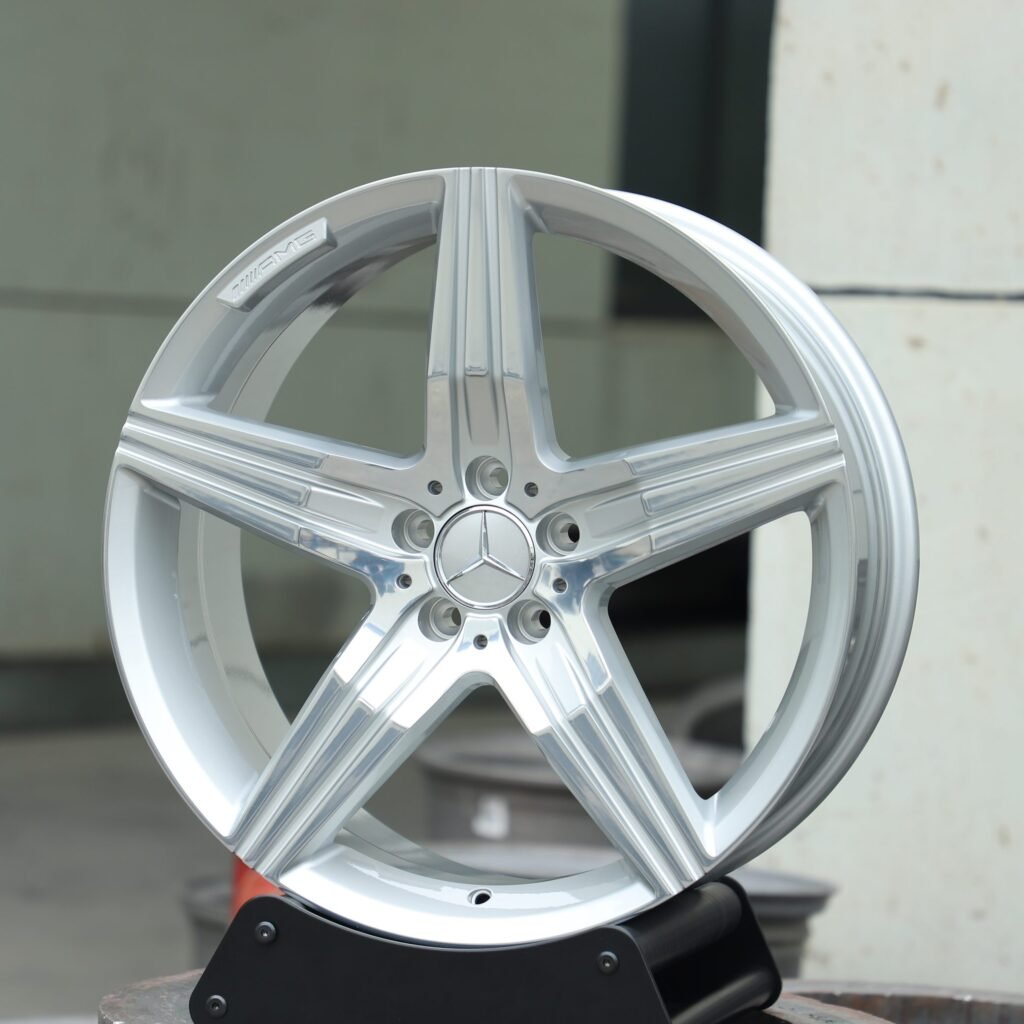 Mercedes-Benz S-Class wheels – Polished Silver 5-Spoke, angled view