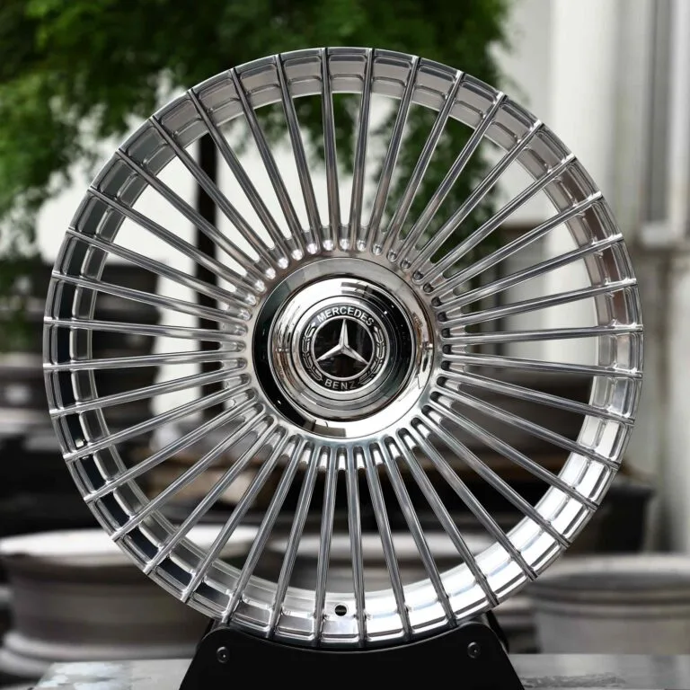 Mercedes-Benz E-Class / S-Class Forged Wheels – Polished Silver Multi-Spoke, front view