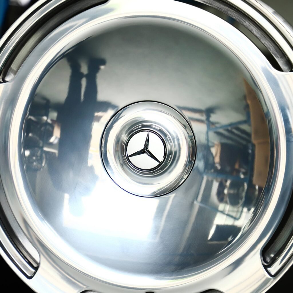 Mercedes-Benz C-Class W206 wheels – Silver Full-Face, lip and barrel detail