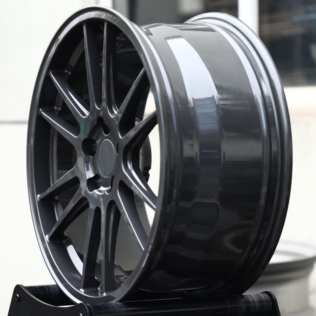 5x130 wheels – Metallic Gray 10-Spoke, side view