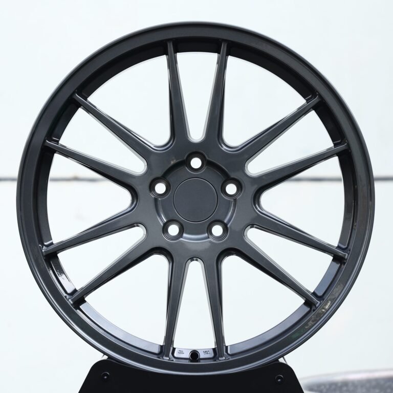 Nissan 370Z wheels – Metallic Gray 12-Spoke, front view