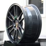ANK-73217 — спицы крупным планом