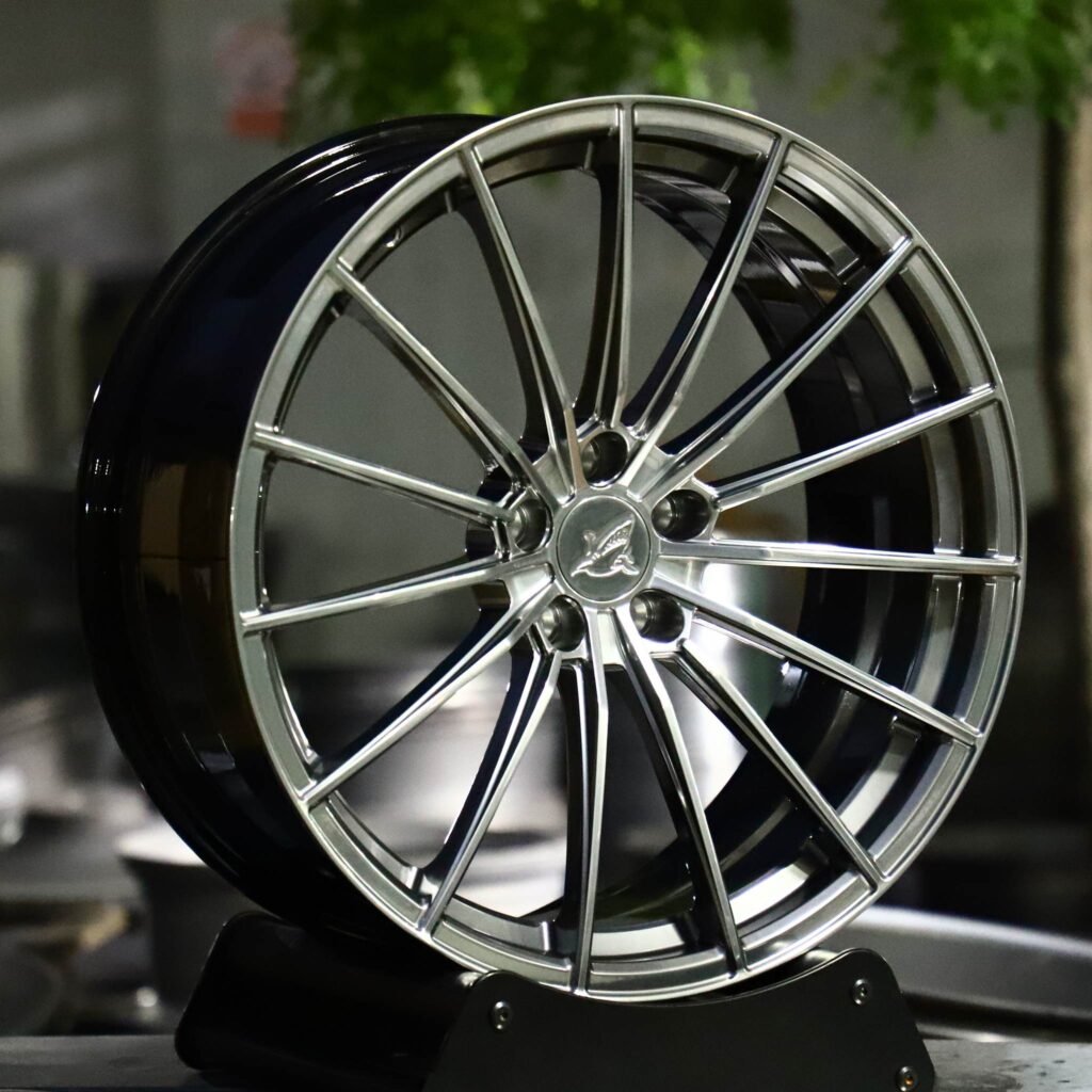 5x130 wheels – Metallic Gray 5 W-Spoke, side view