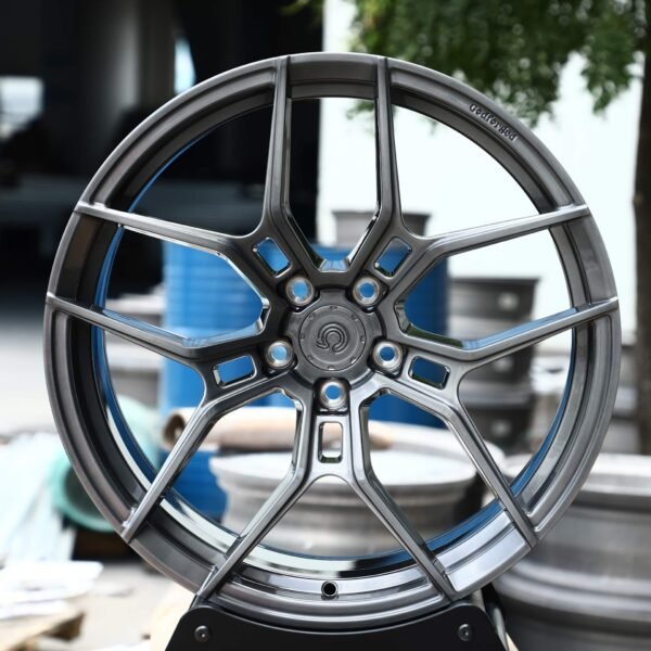 Nissan 370Z wheels – Metallic Gray 5 Y-Spoke Concave, front view