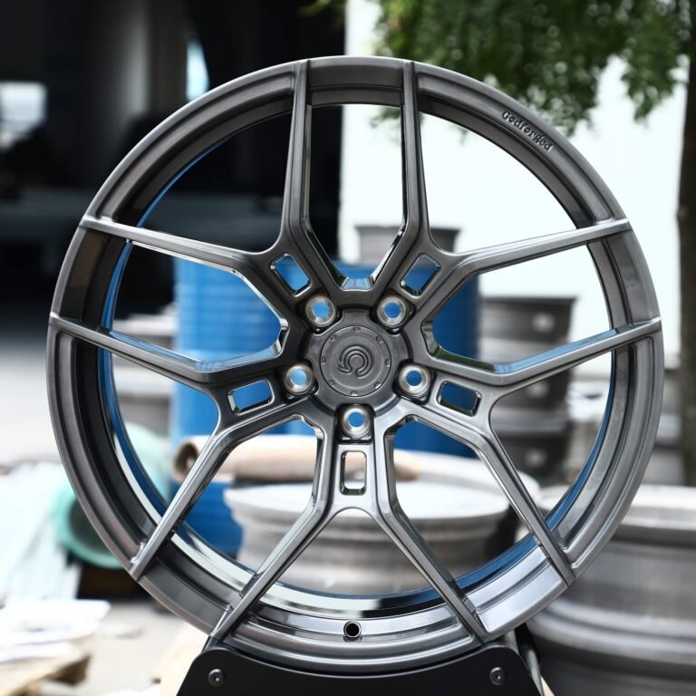 Nissan 370Z wheels – Metallic Gray 5 Y-Spoke Concave, front view