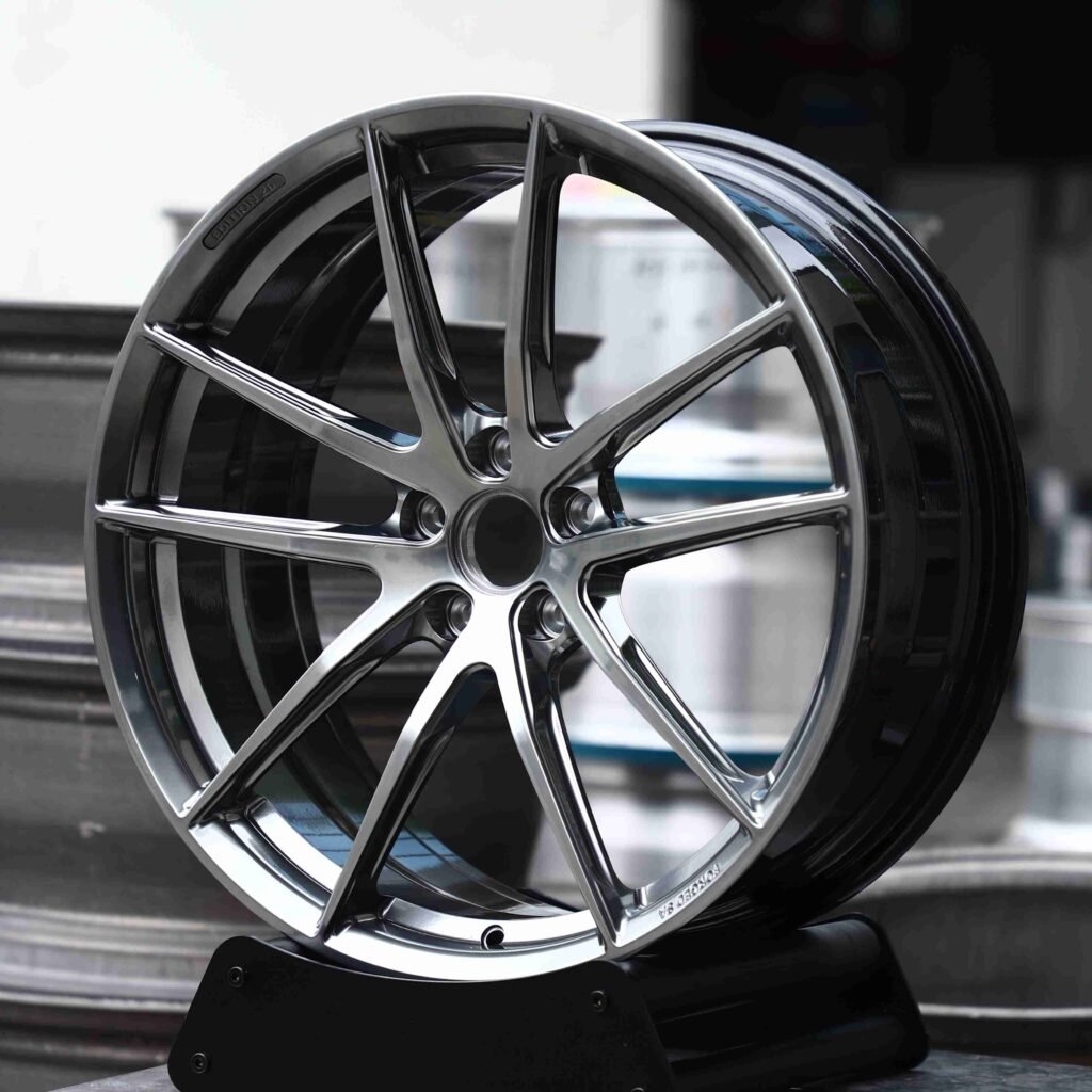BMW M3 G80 wheels – Metallic Gray 5 Y-Spoke, angled view