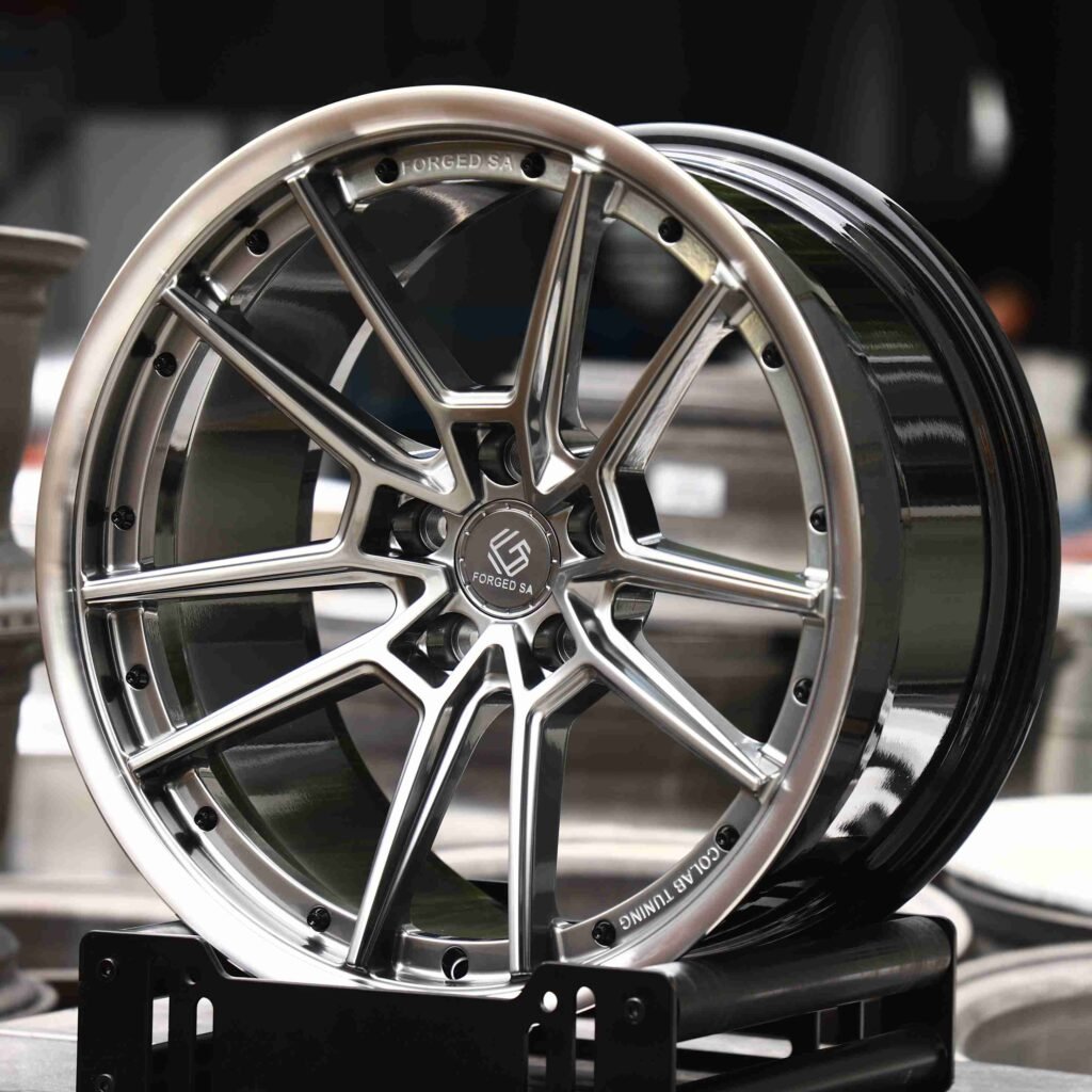 Porsche 911 wheels – Metallic Gray 5 Y-Spoke Riveted, front view
