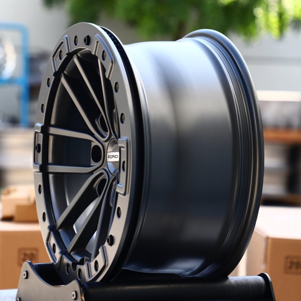 Ford Bronco wheels – Metallic Gray, angled view