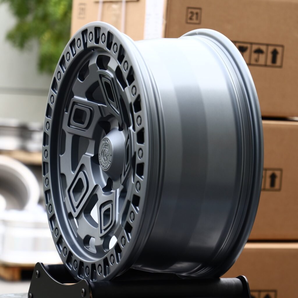 Metallic Gray Exposed Bolt Detail Forged Wheels - Jeep Wrangler / Toyota Land Cruiser Fitment (5-Lug) – Design 2 view 3