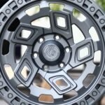 ANK-72786 — спицы крупным планом