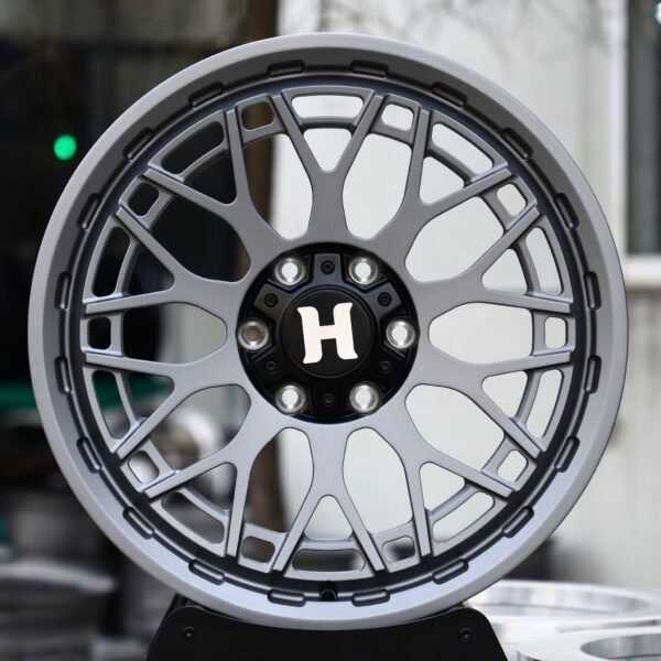 Ford F-150 wheels – Gunmetal Mesh, front view
