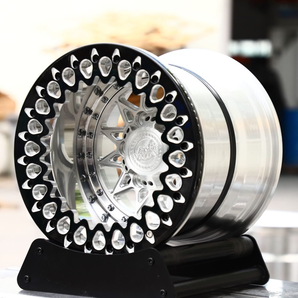 Land Rover Defender wheels – Mirror Milled Mesh Beadlock, angled view
