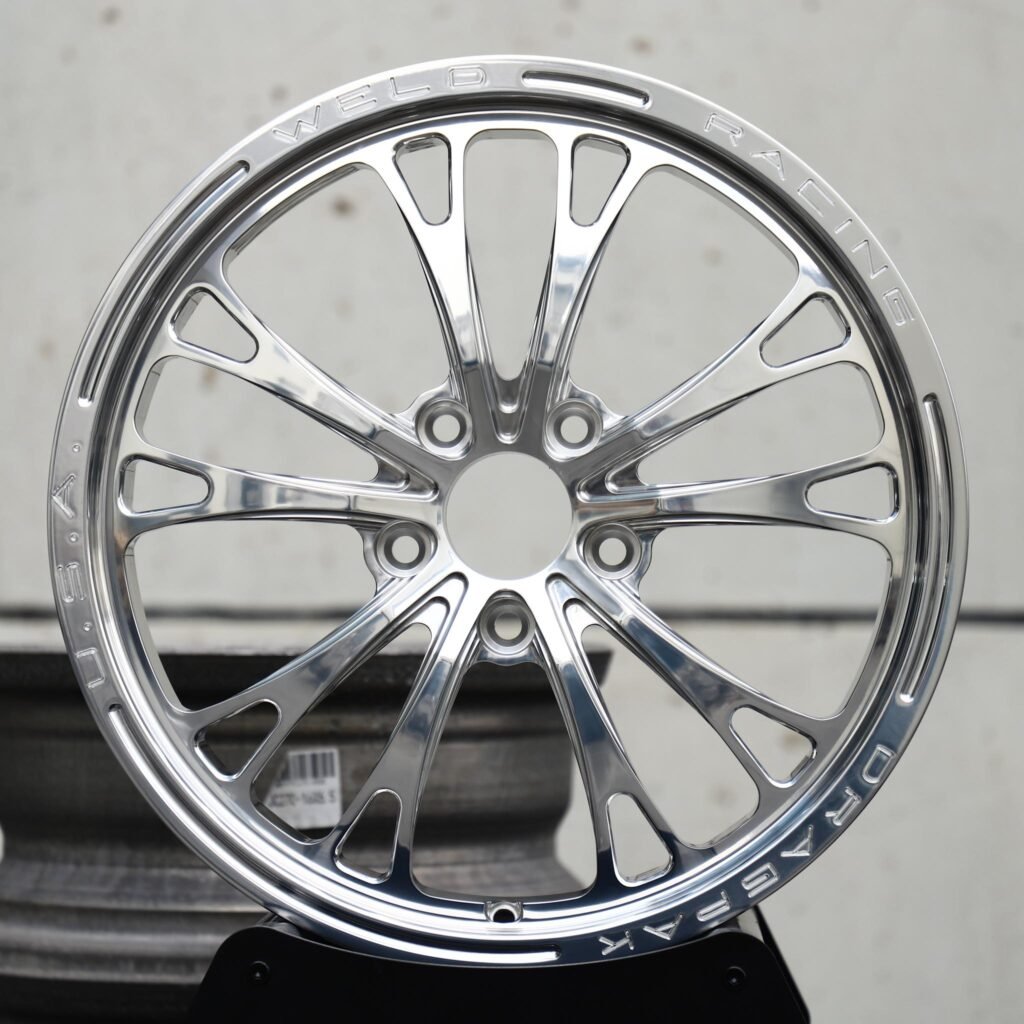 Porsche 911 wheels – Mirror Polished 10-Spoke, front view