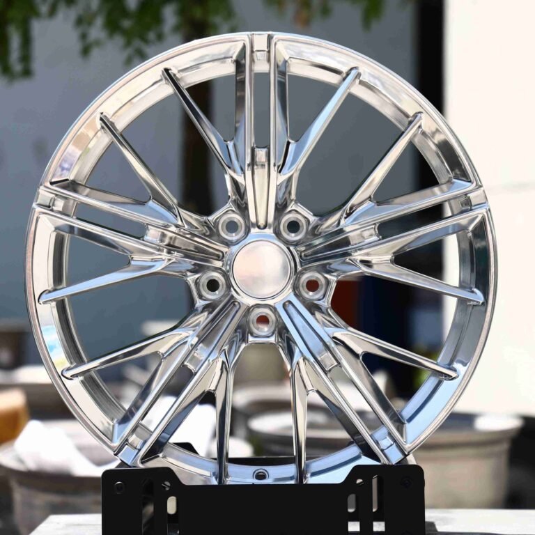 Porsche 911 wheels – Mirror Polished Silver 10 Y-Spoke, front view