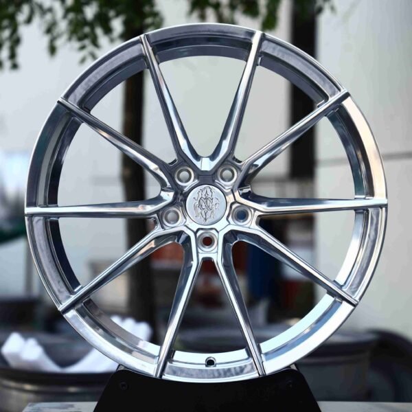 Audi RS3 wheels – Chrome 10 Directional-Spoke, front view