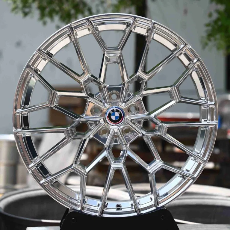 BMW M3 wheels – Mirror Polished Silver, front view