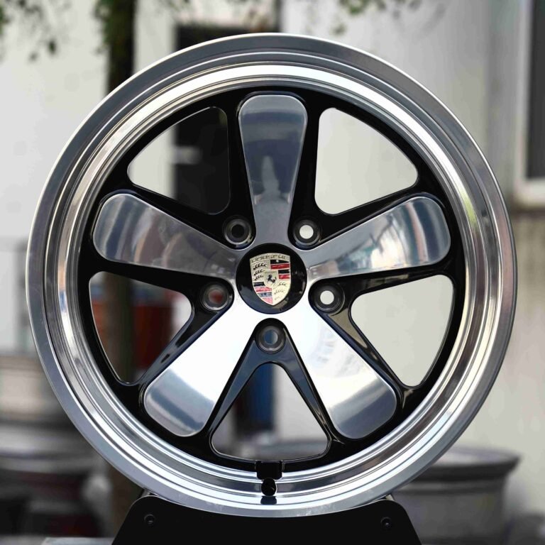 Кованые диски на Porsche Cayenne — Кованый диск, полированный серебристый