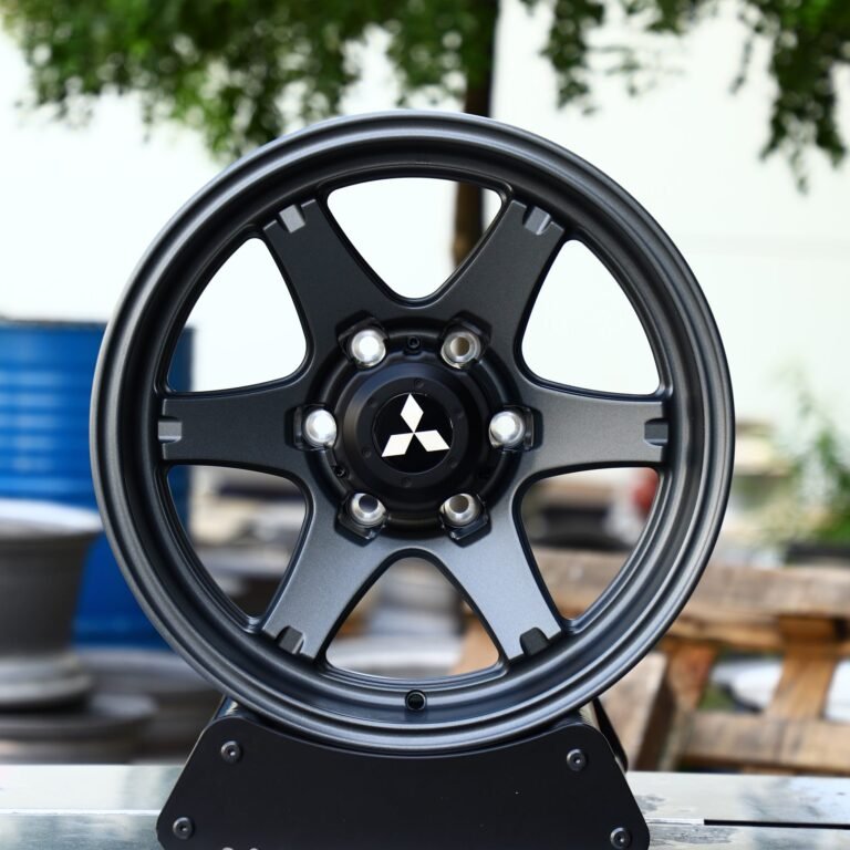 Toyota 4Runner wheels – Gray Deep Lip, front view