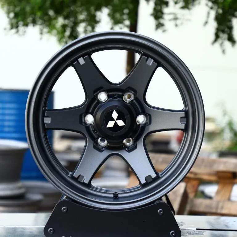Toyota 4Runner wheels – Gray Deep Lip, front view