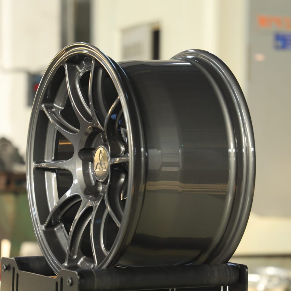 5x114.3 wheels – Gunmetal 10-Spoke, side view