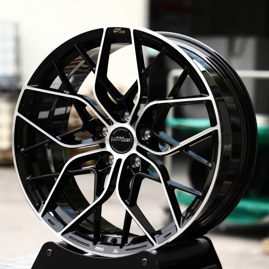 Audi RS5 wheels – MMX Matte Silver Petal Cross-Spoke, angled view