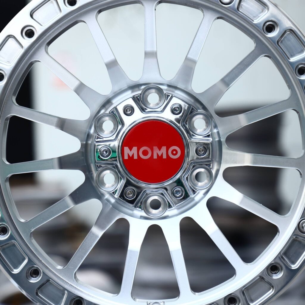 Chevrolet Silverado 2500HD wheels – Mirror Polished 16-Spoke Beadlock (Momo-Style), lip and barrel detail