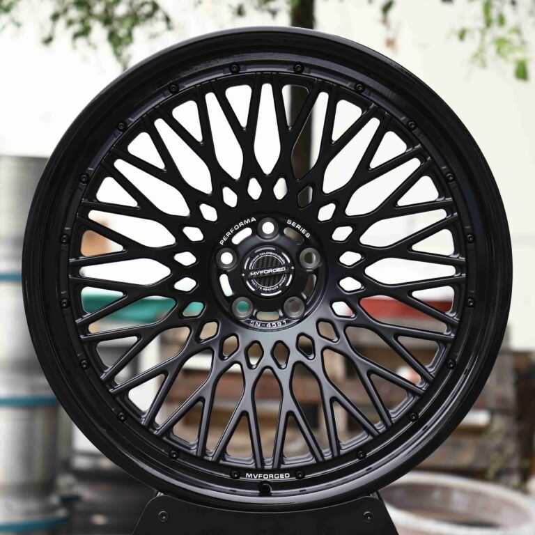 Porsche 911 wheels – MVForged Matte Silver Deep Lip Cut-Out, front view
