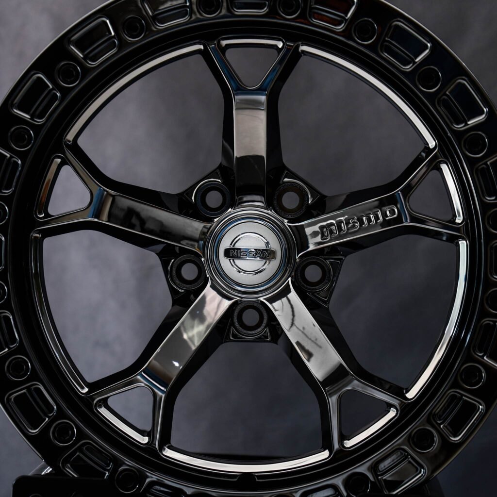 Ford Mustang S550 wheels – Nissan Nismo Black Chrome 5-Spoke Beadlock, lip and barrel detail