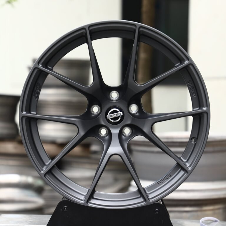 Nissan GT-R wheels – Gunmetal 5 Y-Spoke (Nissan OEM-Style), front view
