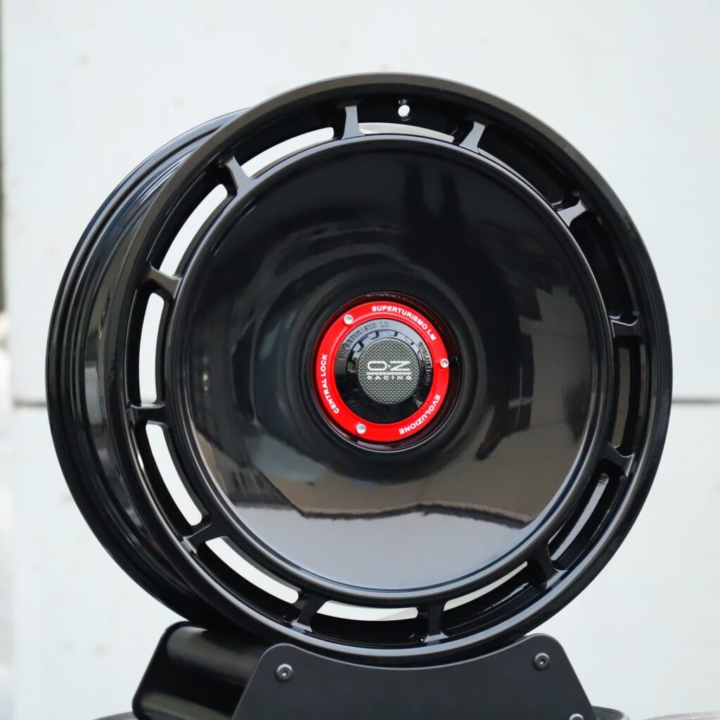 Subaru WRX wheels – O.Z Racing Matte Silver Full-Face, angled view