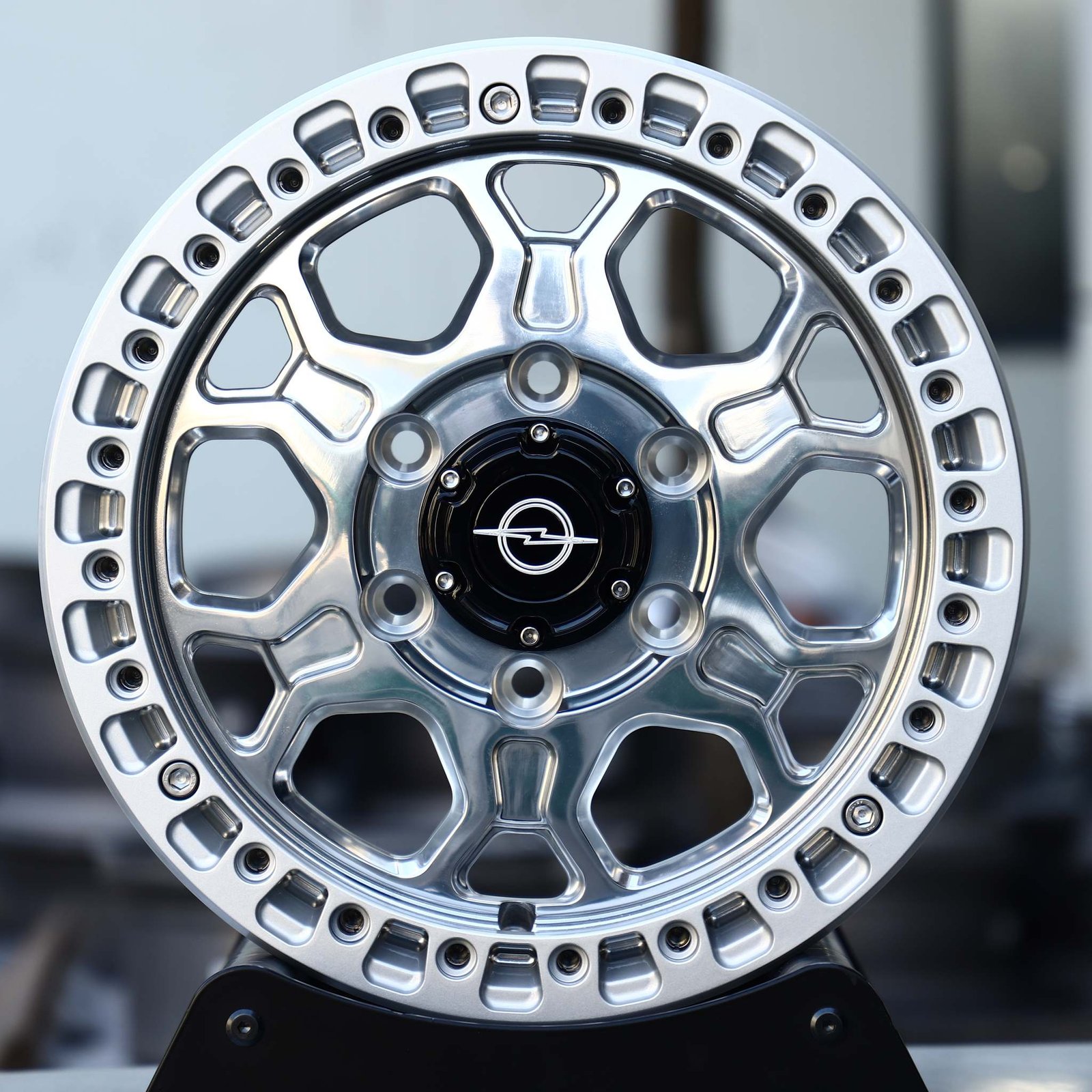 Opel Frontera B wheels – Polished Split-Spoke Beadlock (Opel OEM-Style), front view