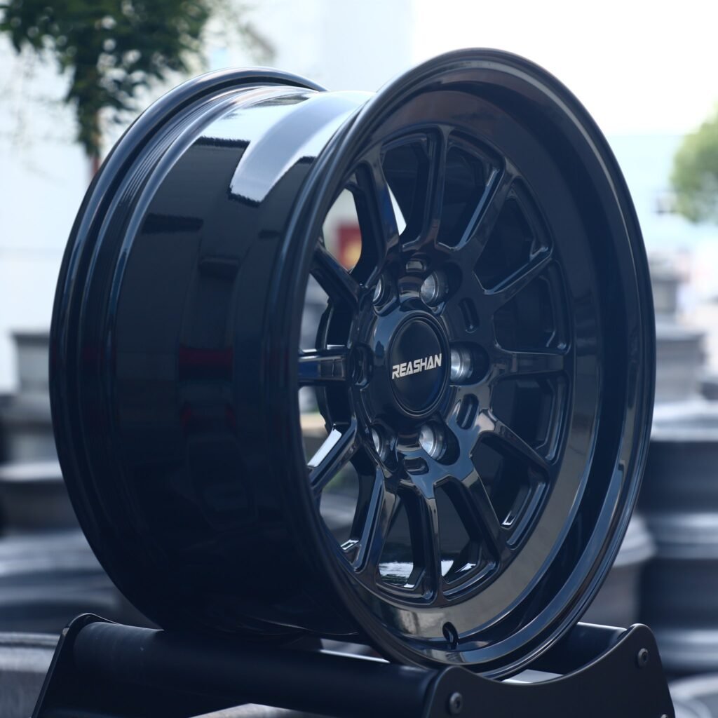 6x139.7 wheels – Patsha Custom Finish Deep Lip, side view