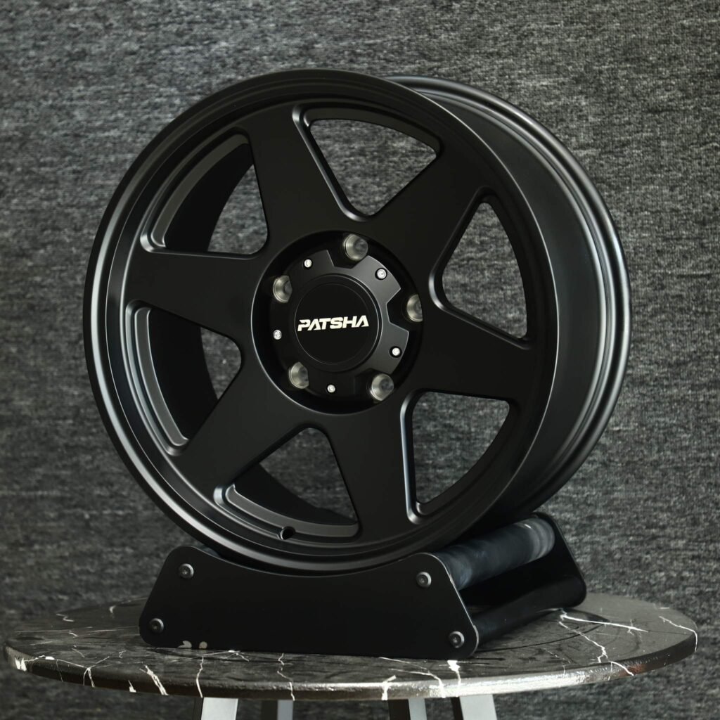 6x139.7 wheels – Patsha Gloss Black 6-Spoke, side view